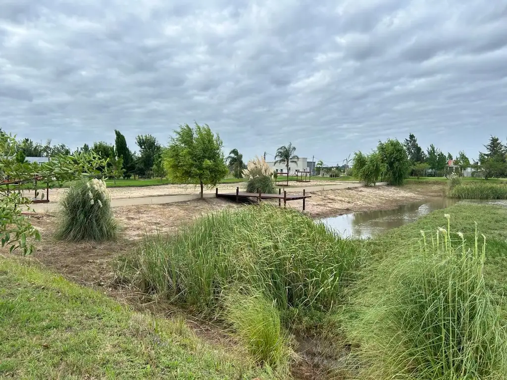 LOTE VENTA EN CAMPOS DE LA ENRIQUETA CLUB DE CAMPO