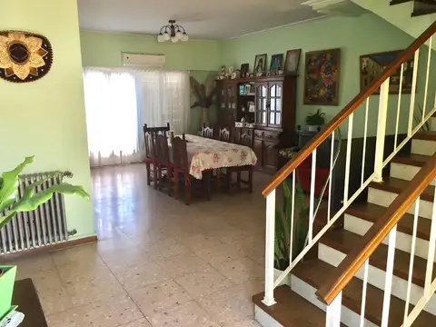 Casa en venta Adrogue