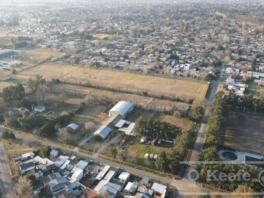 Lote en venta 5393 M2  Galpón en Souriguez