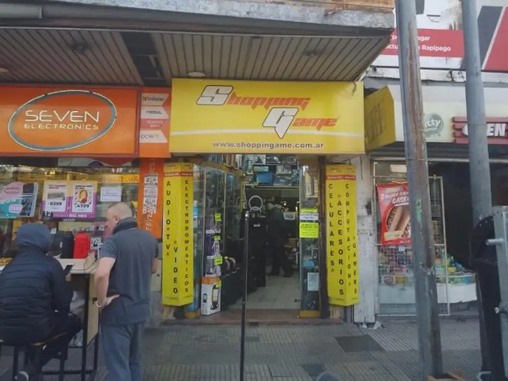 Venta Local Pompeya, Apto Todo Destino, Foco Comercial