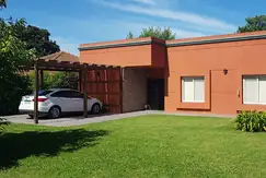 Venta Casa Barrio Privado Las Magnolias Lote 921 m² 4 Ambientes Pileta Parrilla