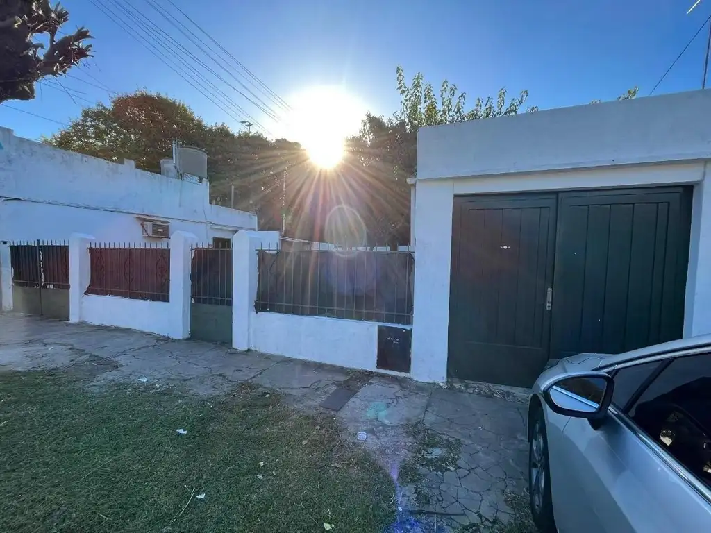 Casa  en Venta ubicado en Quilmes Oeste, Quilmes, G.B.A. Zona Sur - SVN0132_LP583917_1