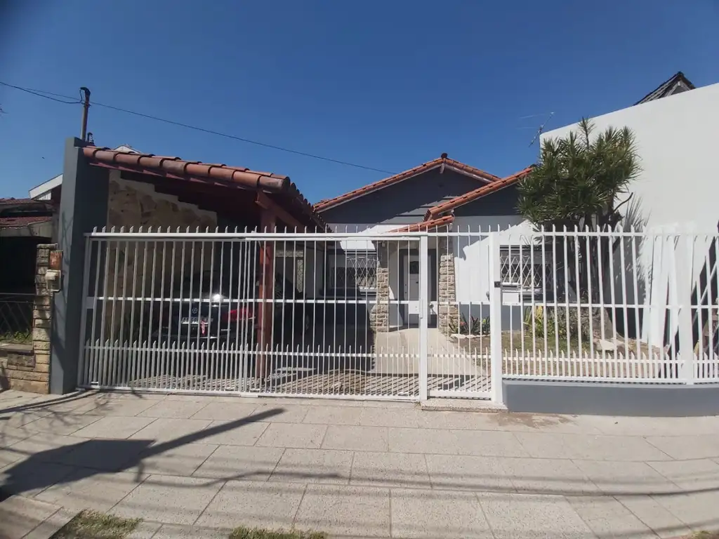 CASA 3 AMBIENTES EN VENTA EN VILLA MAIPU