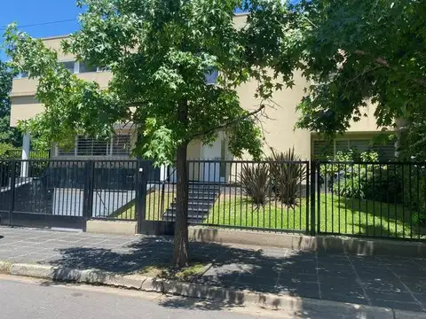 Casa en  Venta en Martinez con 3 dormitorios, Libertador al Río