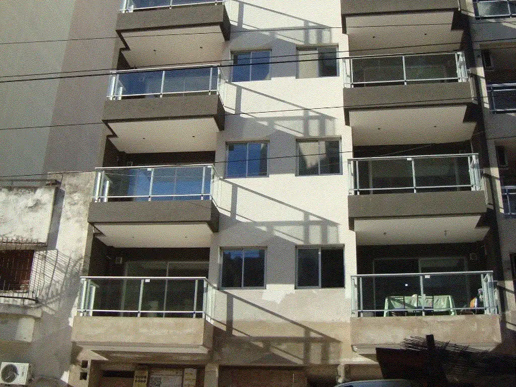 RAMON FALCON 5952 VILLA LURO. SEMIPISO 3 AMBIENTES FRENTE BALCON 2 BAÑOS.""A ESTRENAR""