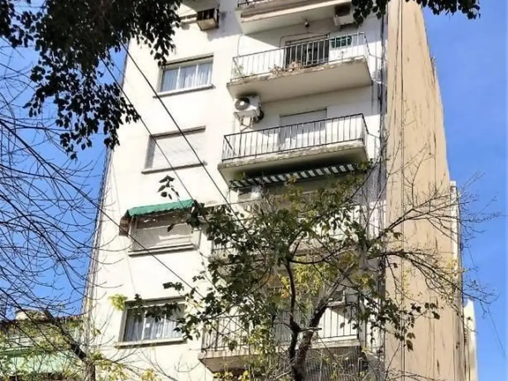 Departamento de 3 ambientes con Balcón