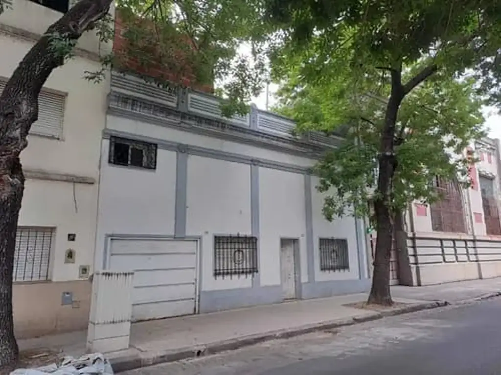 Venta Lote/Casa a Refaccionar en Barracas