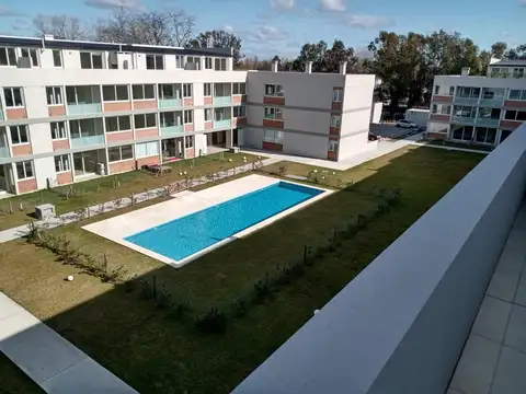 Divino departamento en venta en Villa Los Remeros, 99.000us