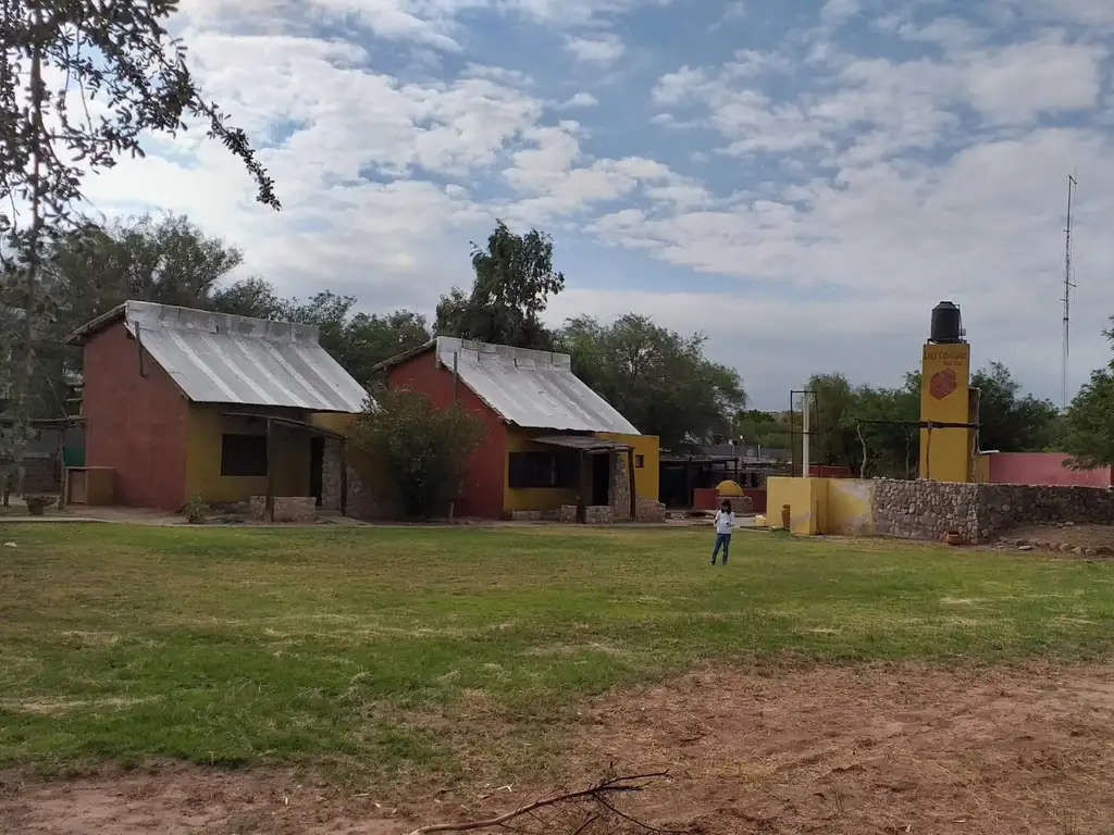 COMPLEJO TURÍSTICO - CABAÑAS - VILLA UNIÓN- LA RIOJA -