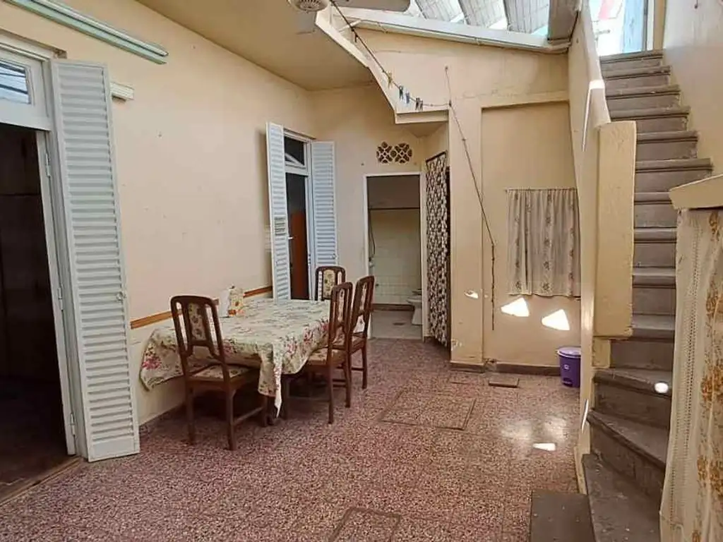 VENTA PH 3 amb. Caseros con terraza propia