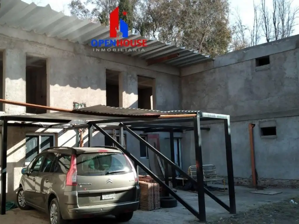 Inmobiliaria OPENHOUSE VENDE terreno y casa en Lujan de Cuyo.