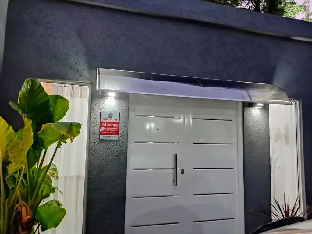 venta casa 4 ambientes en barrio Rincon de Obera OPORTUNIDAD