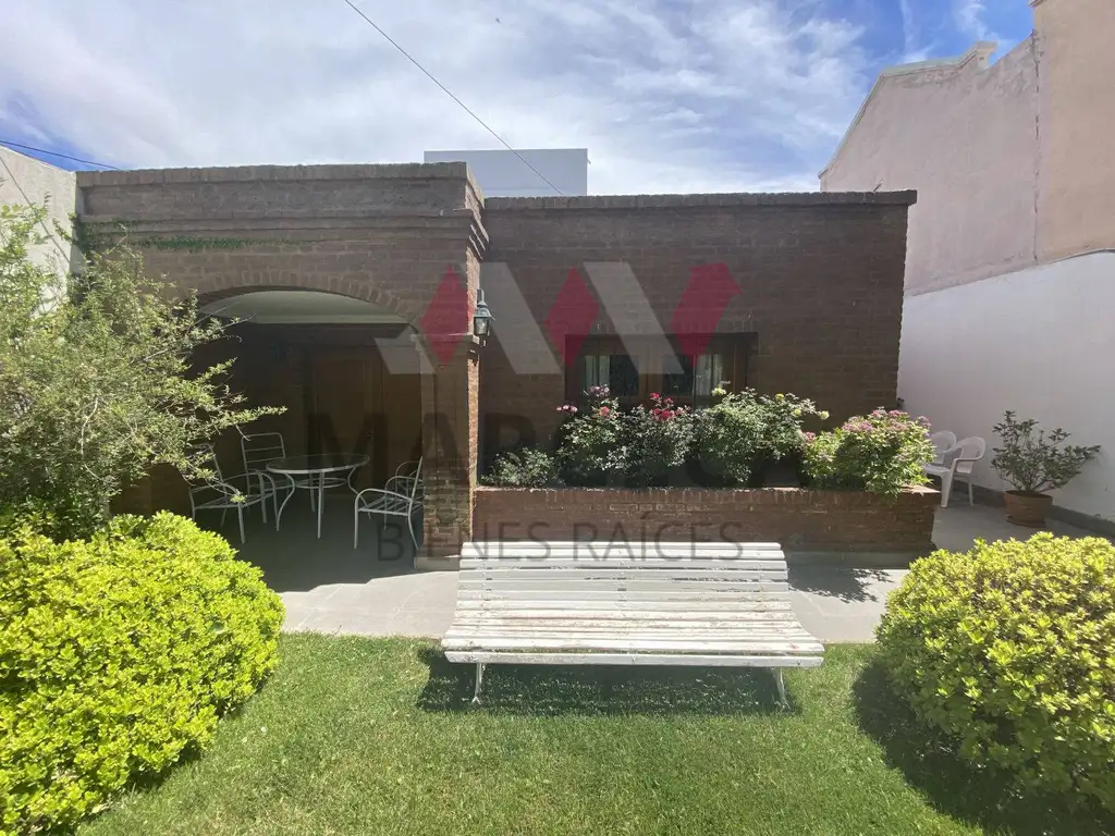 CASA EN VENTA EN UNA PLANTA DE DOS DORMITORIOS