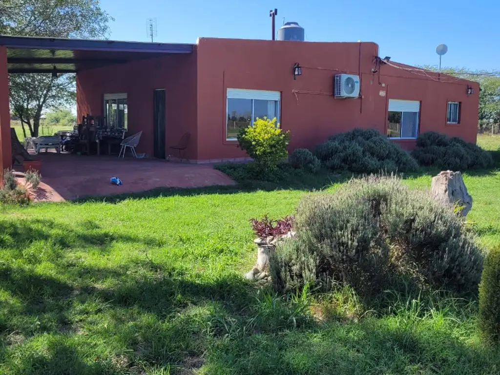 VENTA CASA QUINTA CON PILETA  Y GALPON  MARCOS PAZ