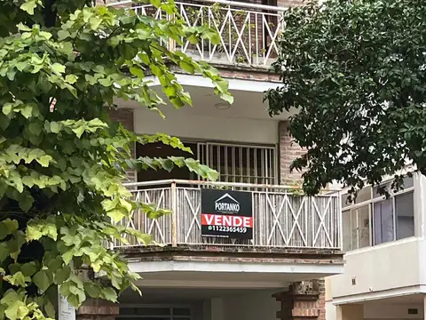 Excelente Departamento cuatro ambientes en venta en Martínez, en la mejor ubicación!