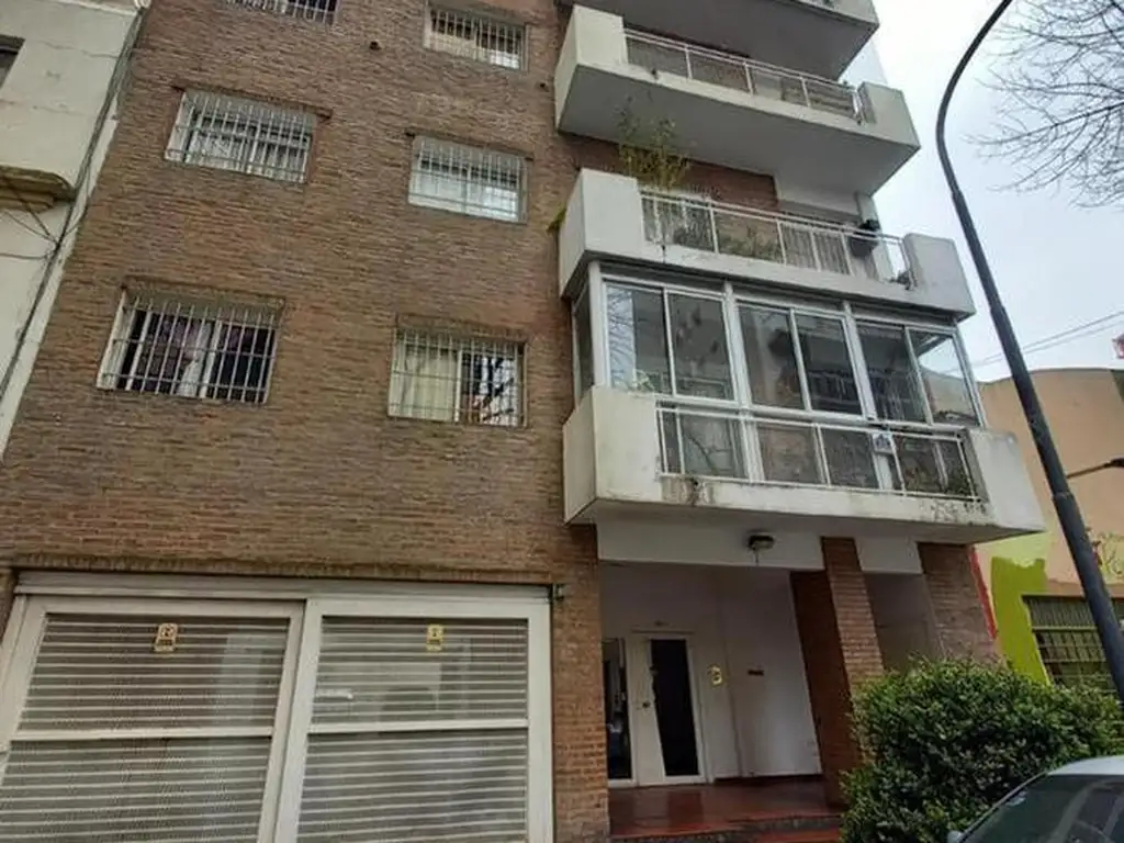 ""UNICO ""Duplex con terraza Y cochera - NUÑEZ