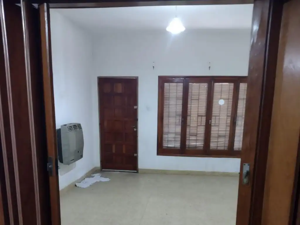 EN VENTA  LINDA CASA!