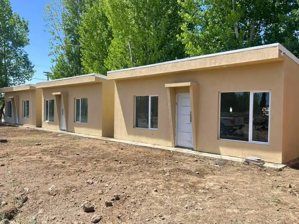 Oportunidad de Inversión, venta de 3 casas de un dormitorio, Plottier.