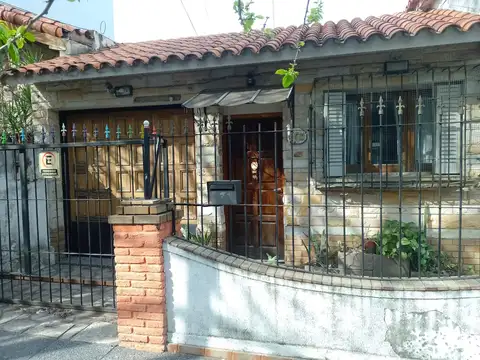 Casa en Venta en Moron Sur