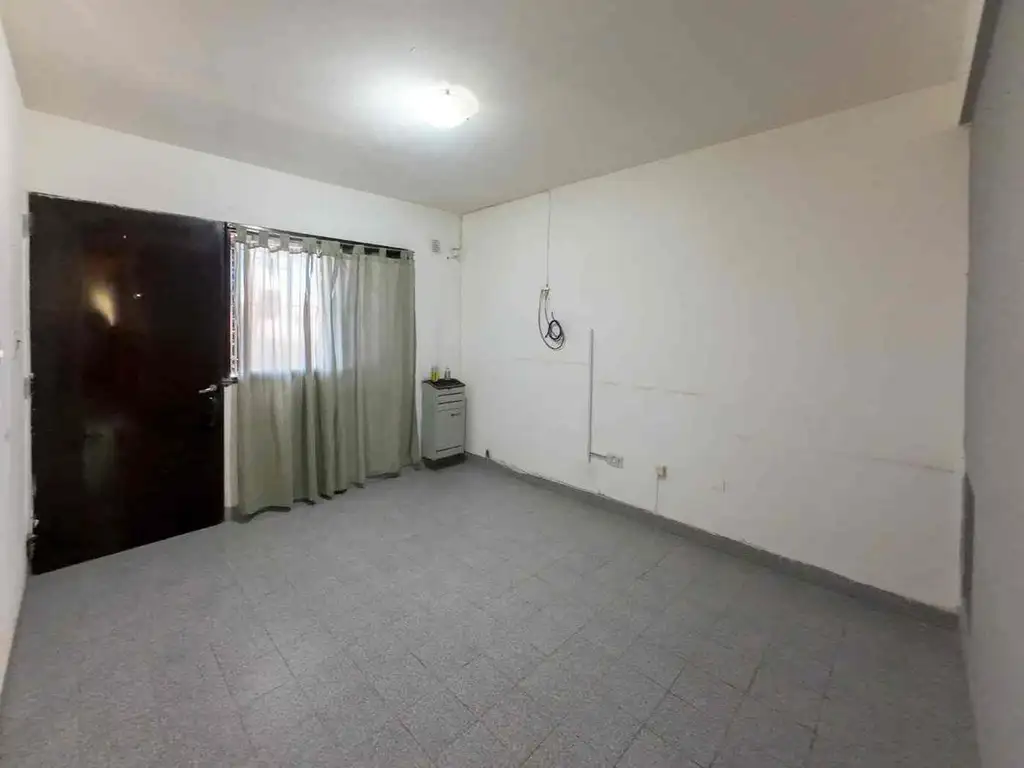 VENTA DE DUPLEX 4 DORMITORIOS -1200 VIV.CIPOLLETTI