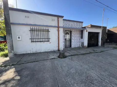 vendo casa 3 dormitorios en Villa Constitucion