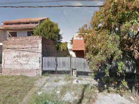 Terreno en venta - 3 dormitorios 1 baño - 100mts2 - Monte Chingolo