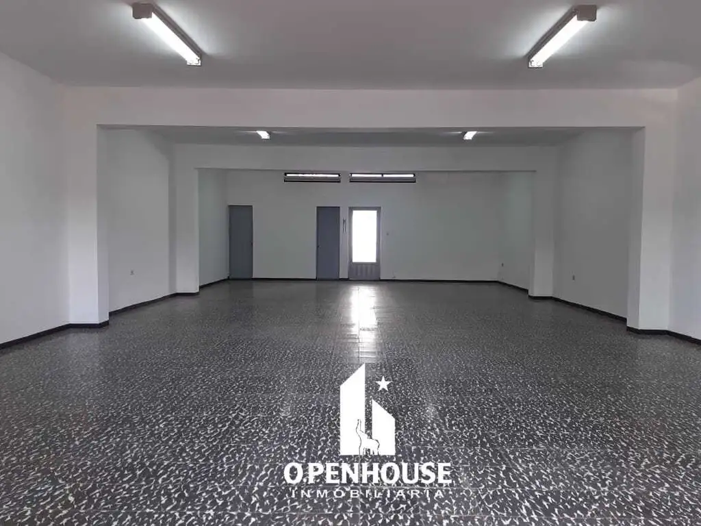 Openhouse Vende Local Comercial Calle Minuzzi, Barrio Arizu Godoy Cruz