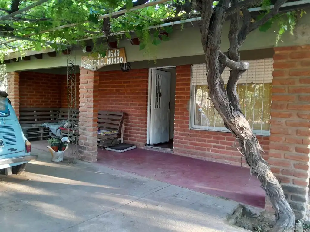 SE VENDE CASA CON TERRENO DE 6has