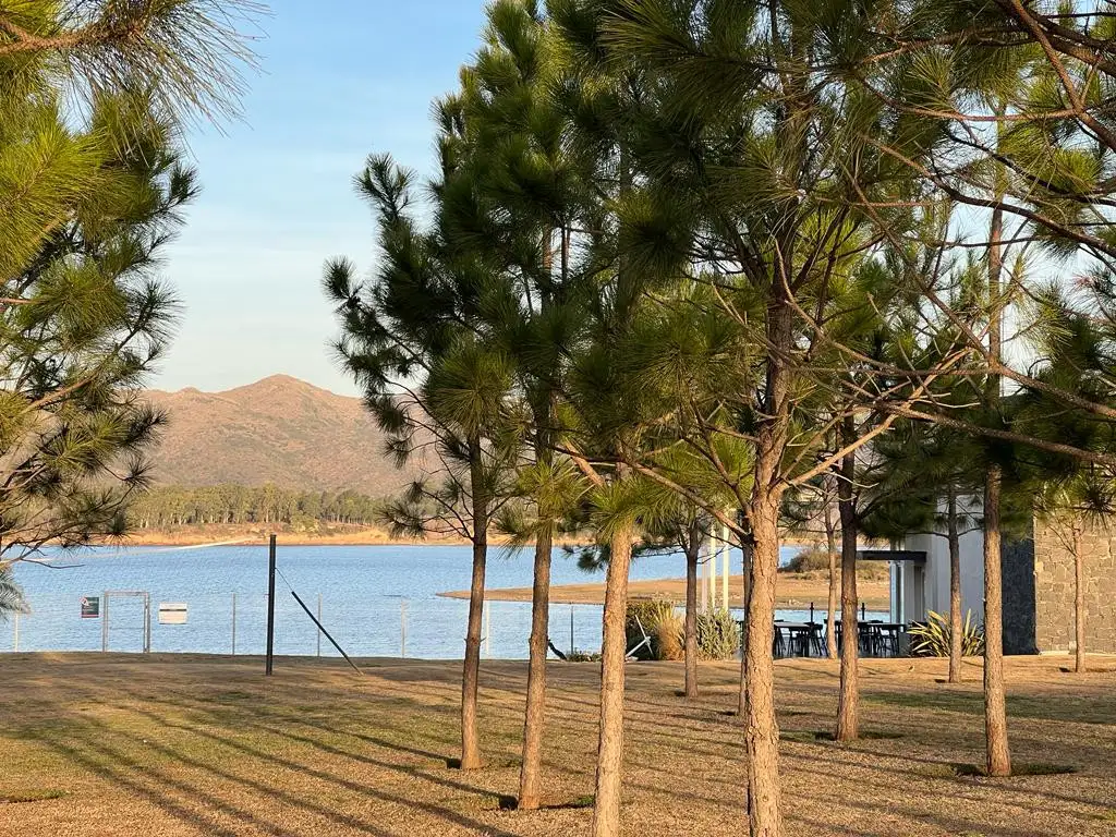 PUERTO DEL AGUILA LOTE EN VENTA CERCA DEL LAGO