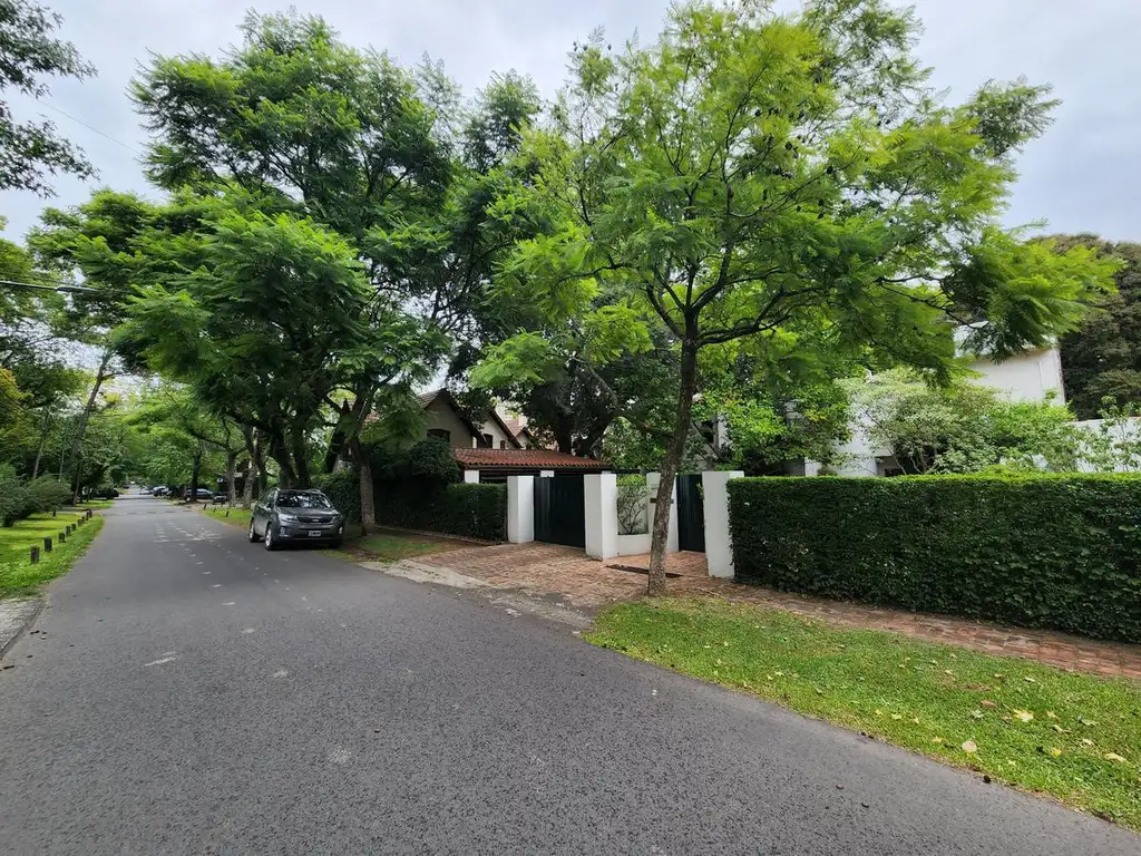 Terreno en venta  - Lomas de San Isidro - Lomas Jockey