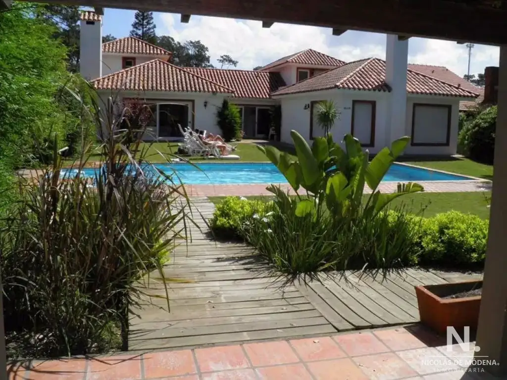 Hermosa vista y comodos espacios en el gran casa en San Rafael