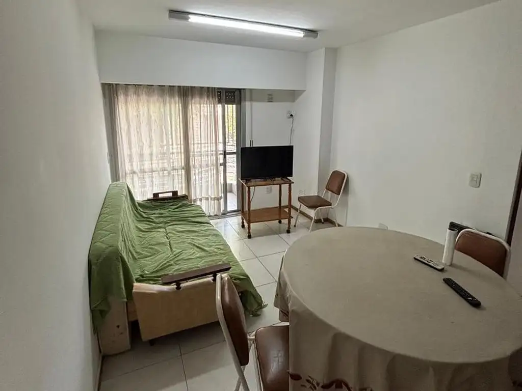 Venta Dpto de un dormitorio, Pichincha.