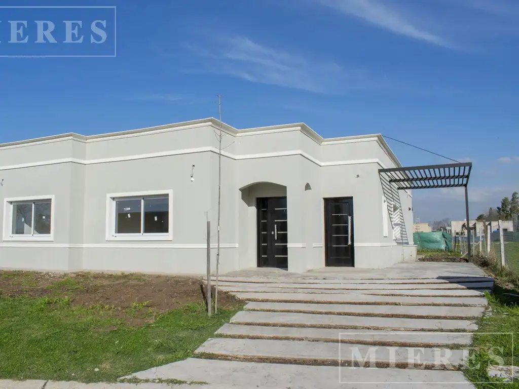 Casa en venta en Santa Lucía, Pilar del Este