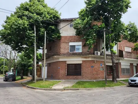 VENTA PH TIPO CASA 4 AMBIENTES QUILMES QUINCHO