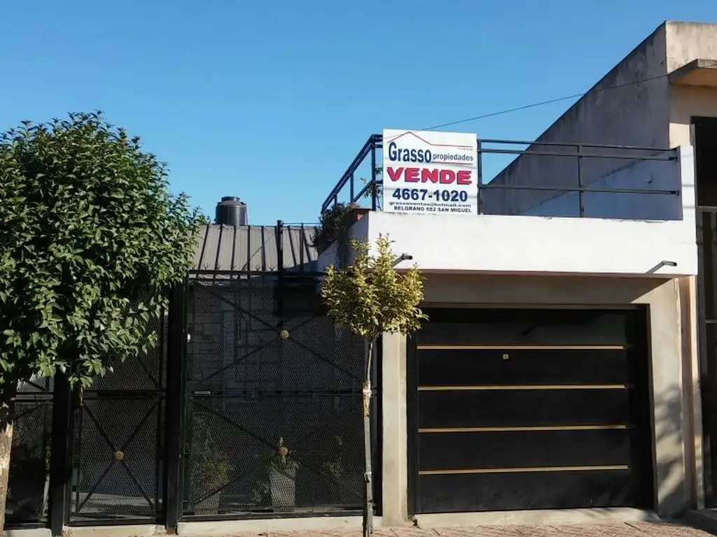 VENTA - CASA EN JOSE C. PAZ A 50 MTS, DE RUTA N N° 8