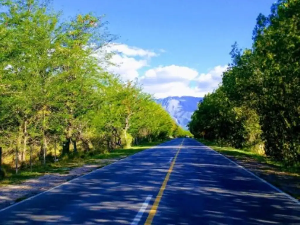 TERRENO LAS RABONAS 927 MTS, ESCRITURA, SERVICIOS