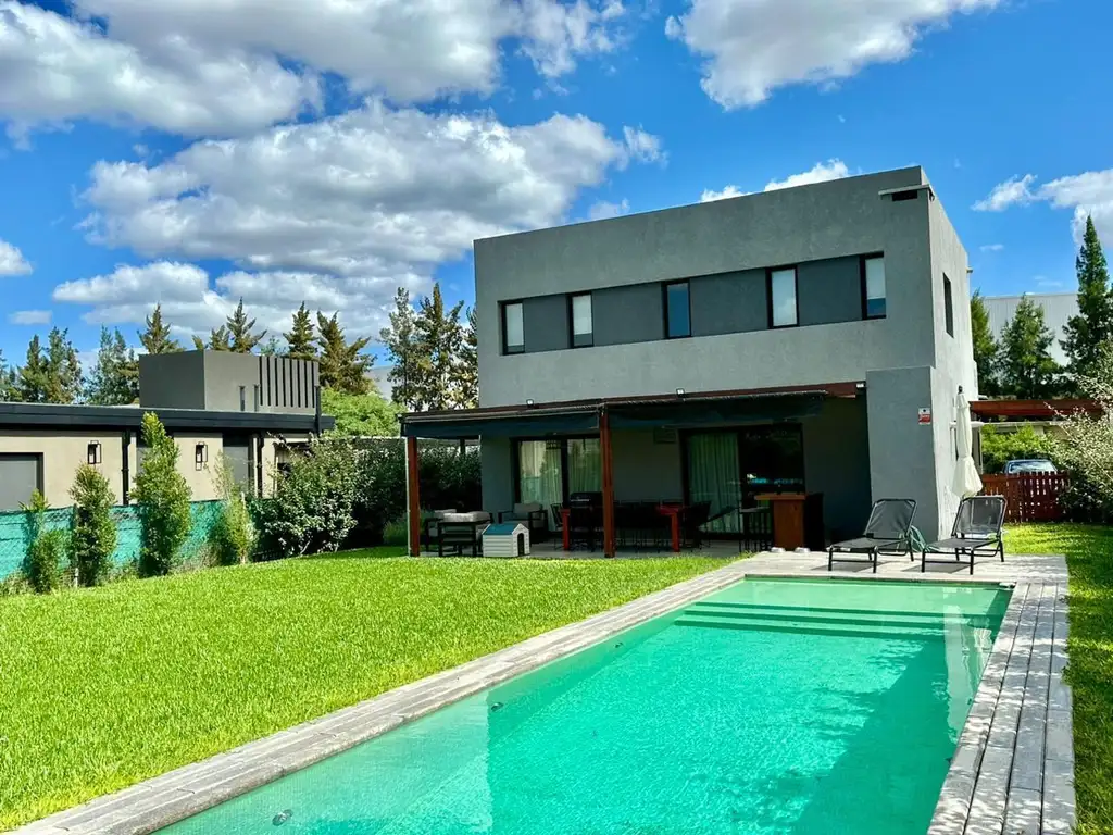 Casa  en Venta en Alvear de Benavidez