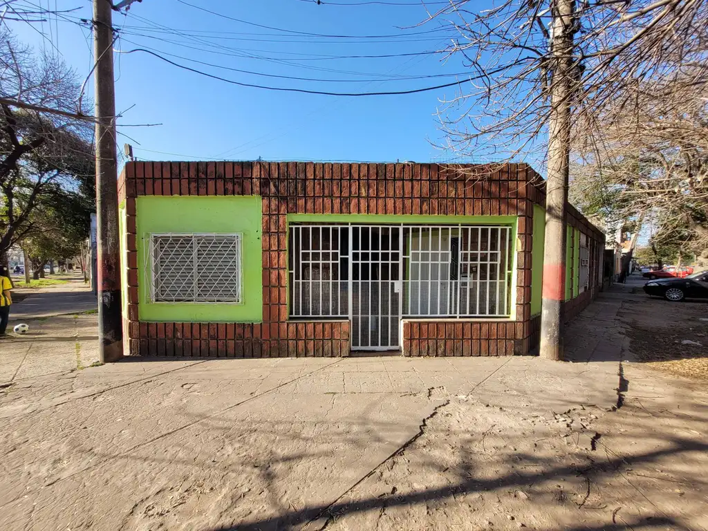 CASA EN VENTA EN BARRIO BELLA VISTA