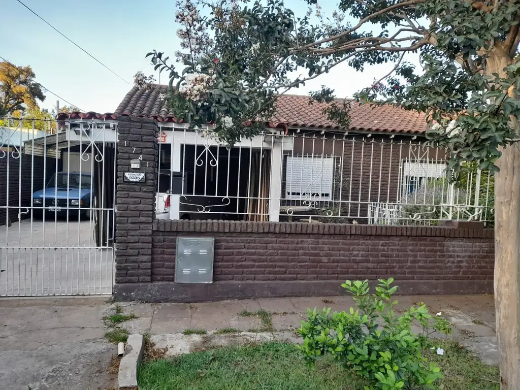 Casa Chalet  en Venta en General Pacheco, Tigre, G.B.A. Zona Norte - AIE0012_LP536244_1