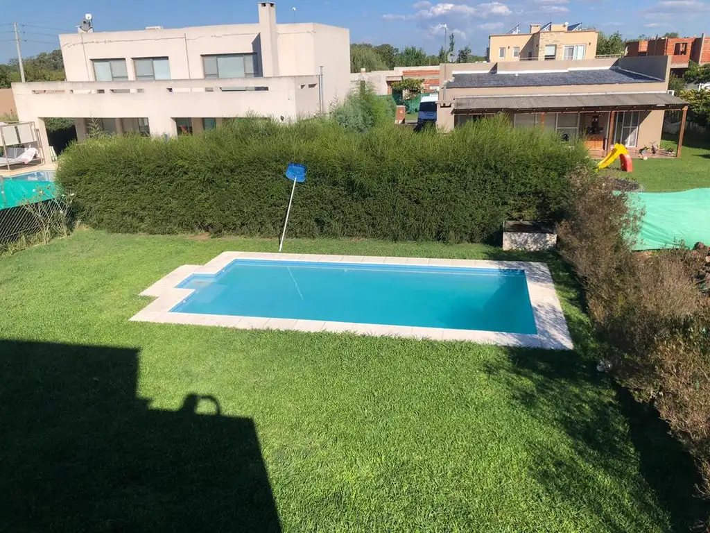 Casa en Venta y Alquiler en Barrio San Alfonso, Pilar Del Este