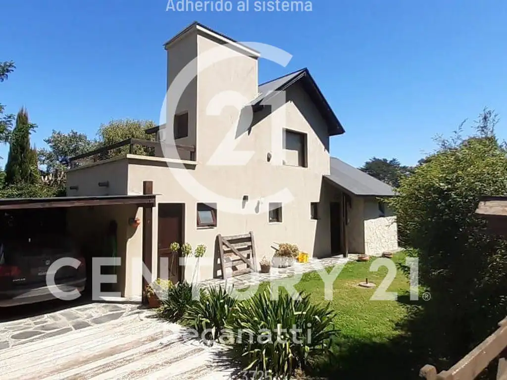 VENDO CASA DE 3 AMBIENTES EN SIERRA DE LOS PADRES