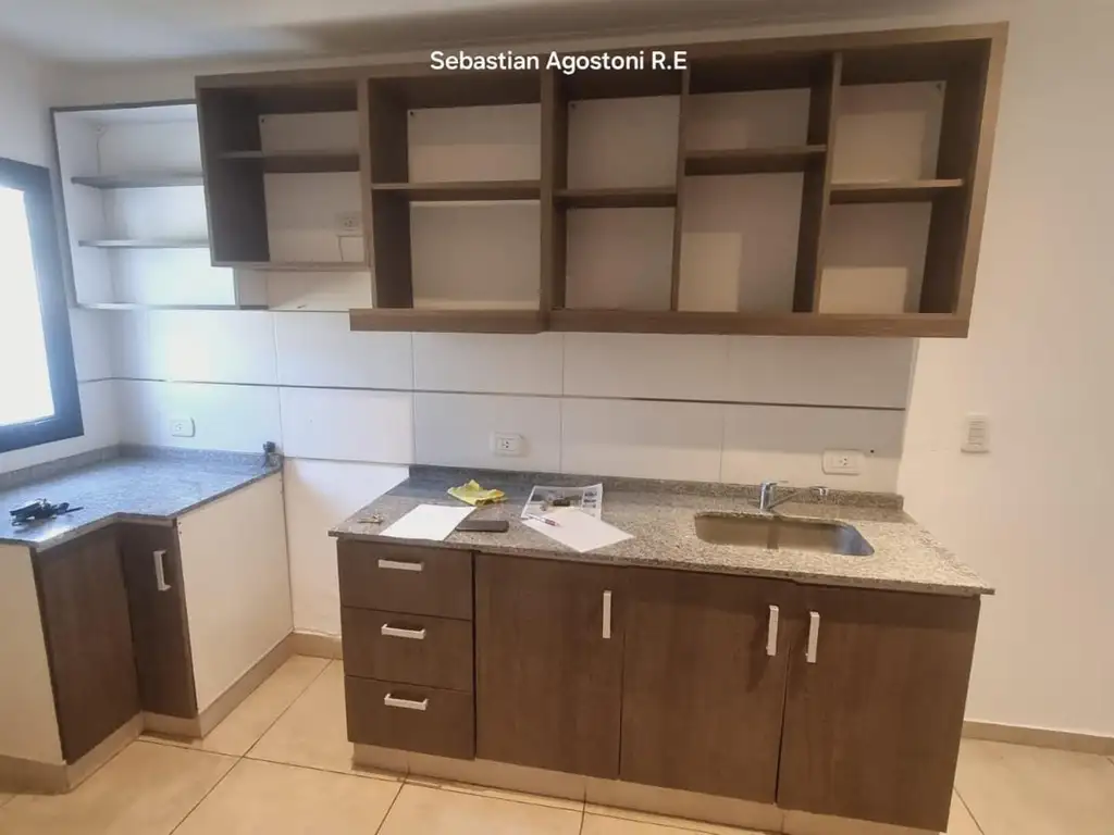 Venta dúplex 3 amb, c/cochera, en Barrio Cerrado, en Leloir