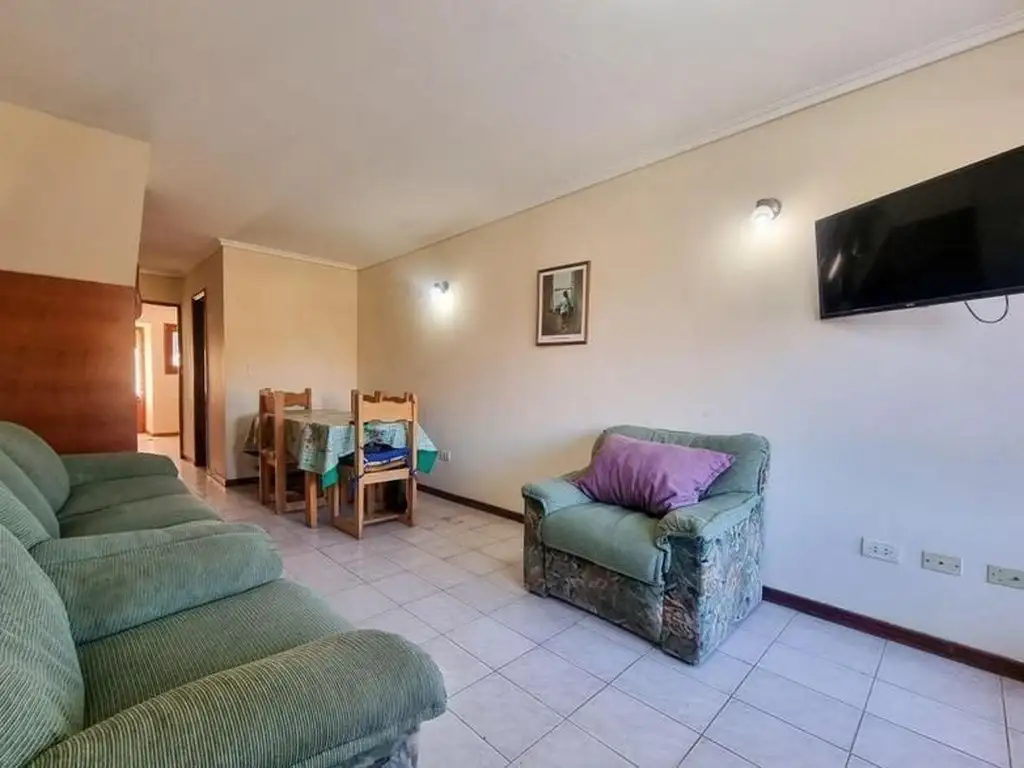 Villa Gesell, Venta Triplex Zona Centro A 400 Mts de la Playa