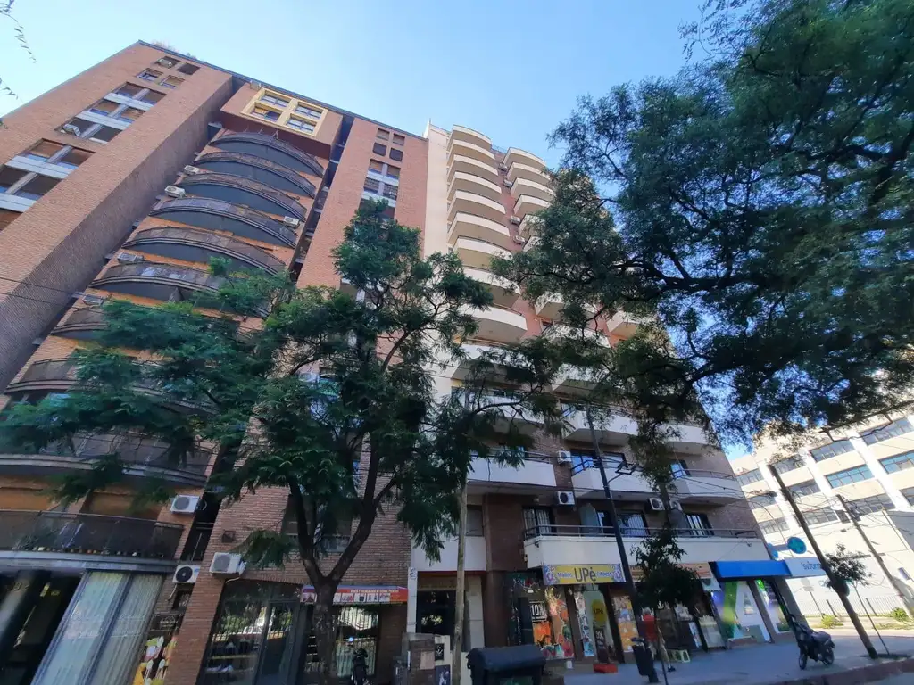 Departamento en Alquiler | 1 Dormitorio | Bº Güemes | Balcón | Edificio DEPSAL X