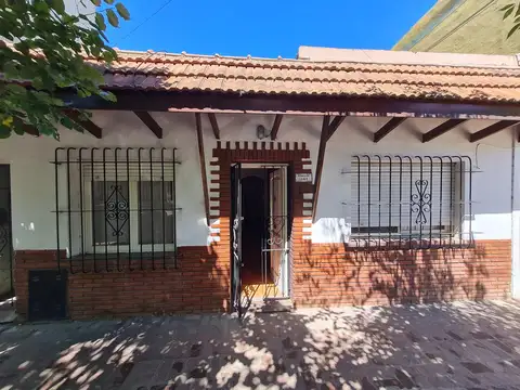 Venta Casa centro de San Miguel. Ideal varios destinos