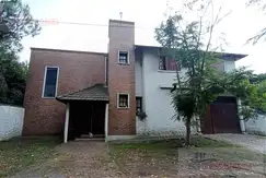Casa en  Villa Elisa