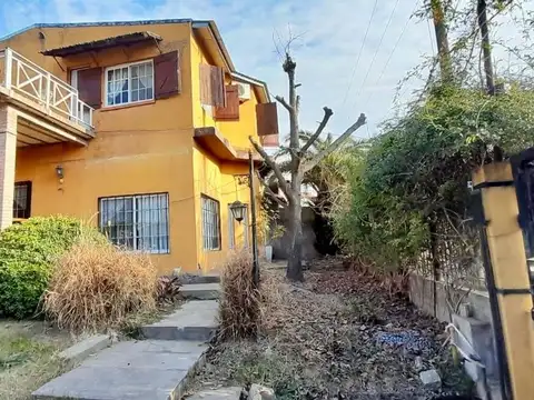 Venta casa , Zarate barrio Villa Fox  APTA CREDITO