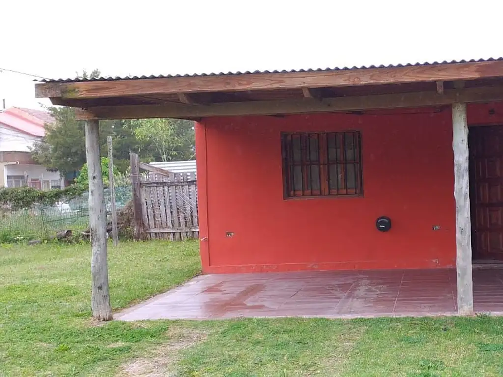 PH en venta de 2 dormitorios c/ cochera en Mar de Ajo