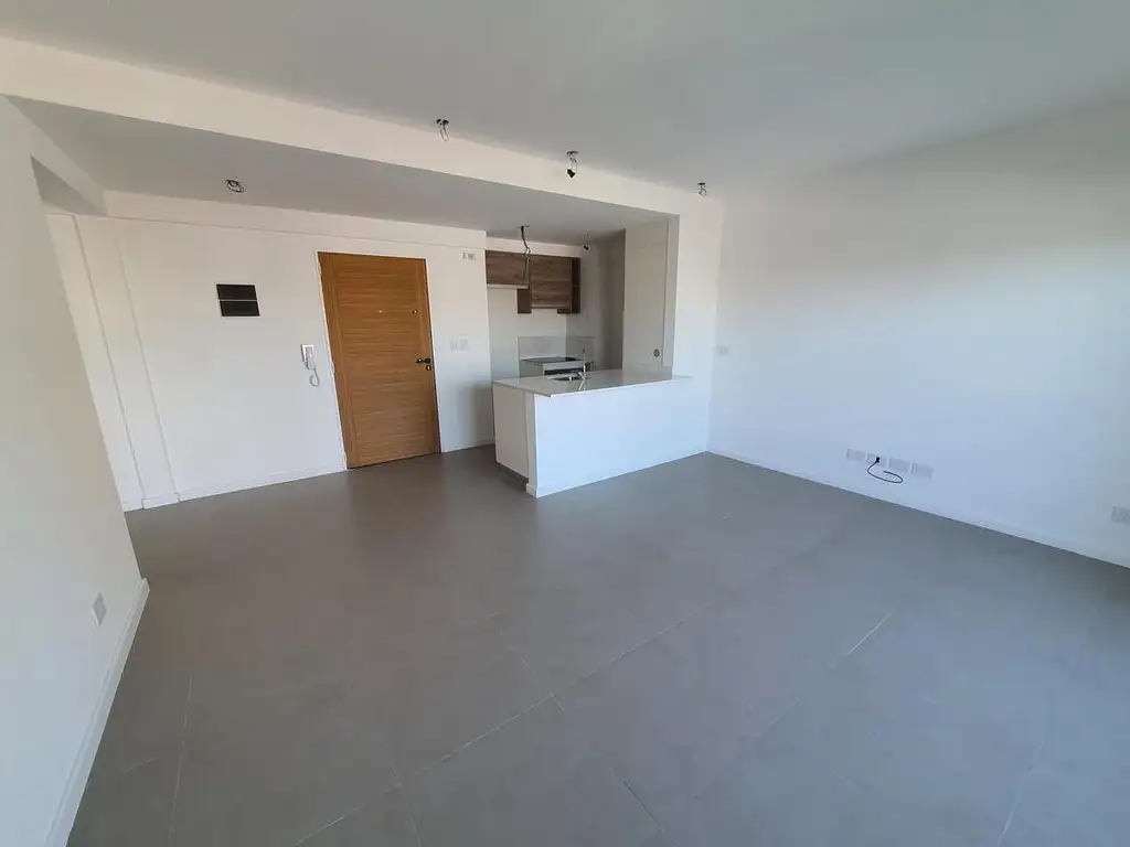 SE VENDE CON RENTA - 2 Ambientes en Chiclana al 3075  - 1er piso