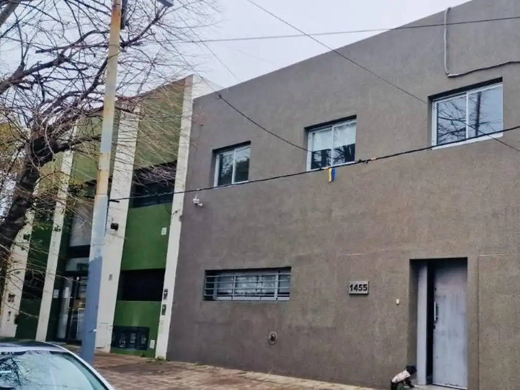 Casa en venta - 3 Dormitorios 2 Baños - 140Mts2 - La Plata